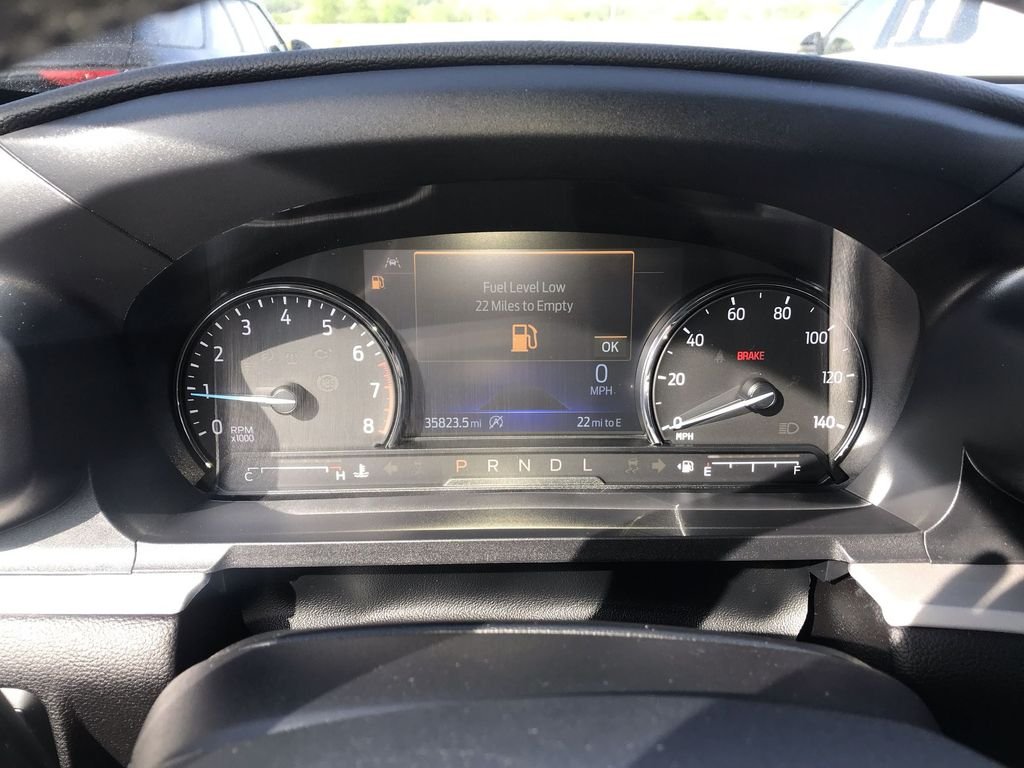 Certified Used 2023 Green Ford XLT image 15