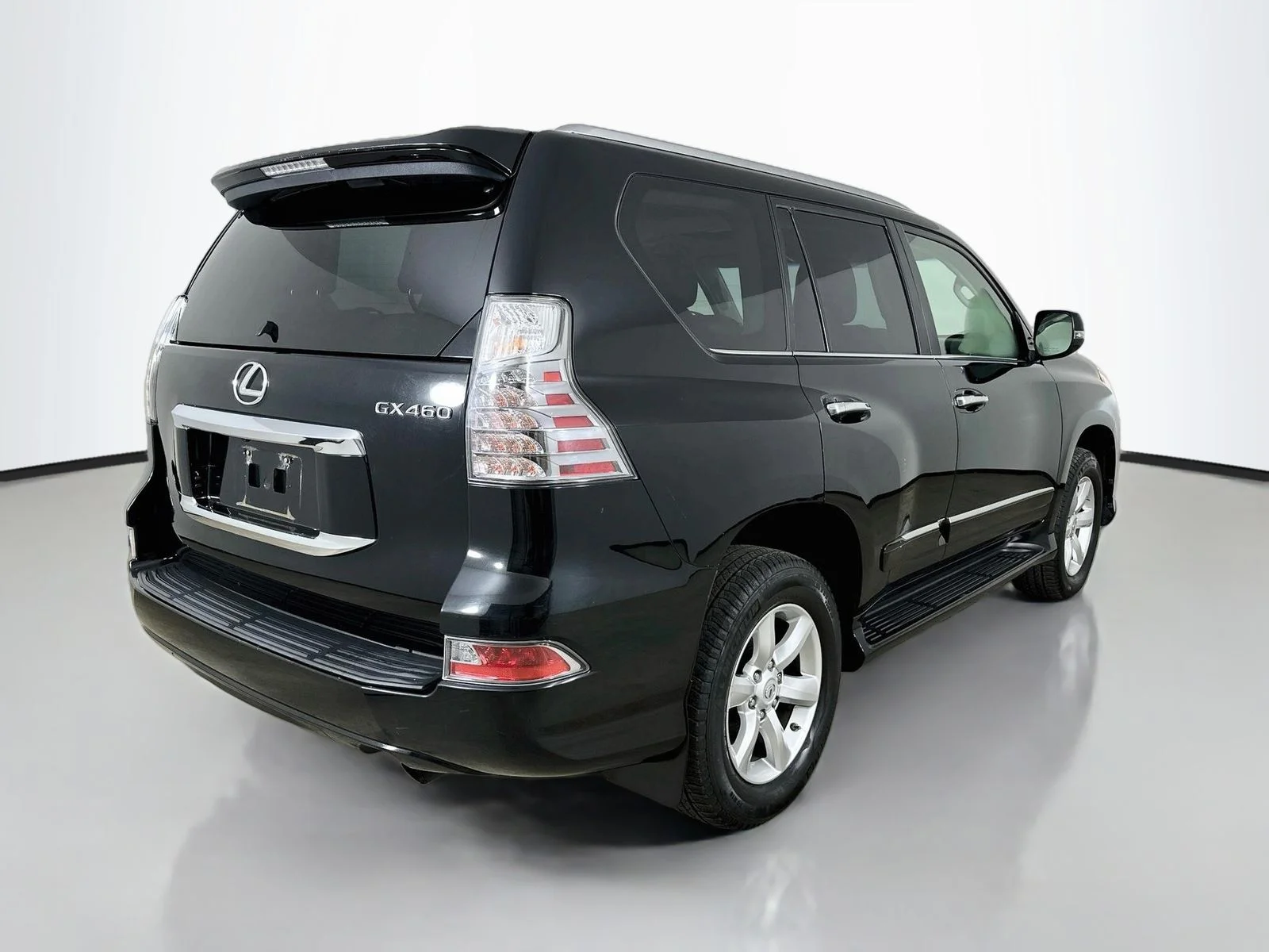 Used 2014 Black Lexus  image 5