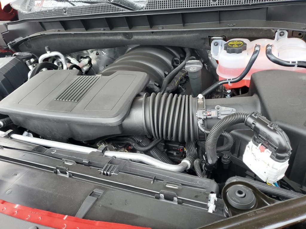 2027 Chevrolet Suburban High Country - Photo 34