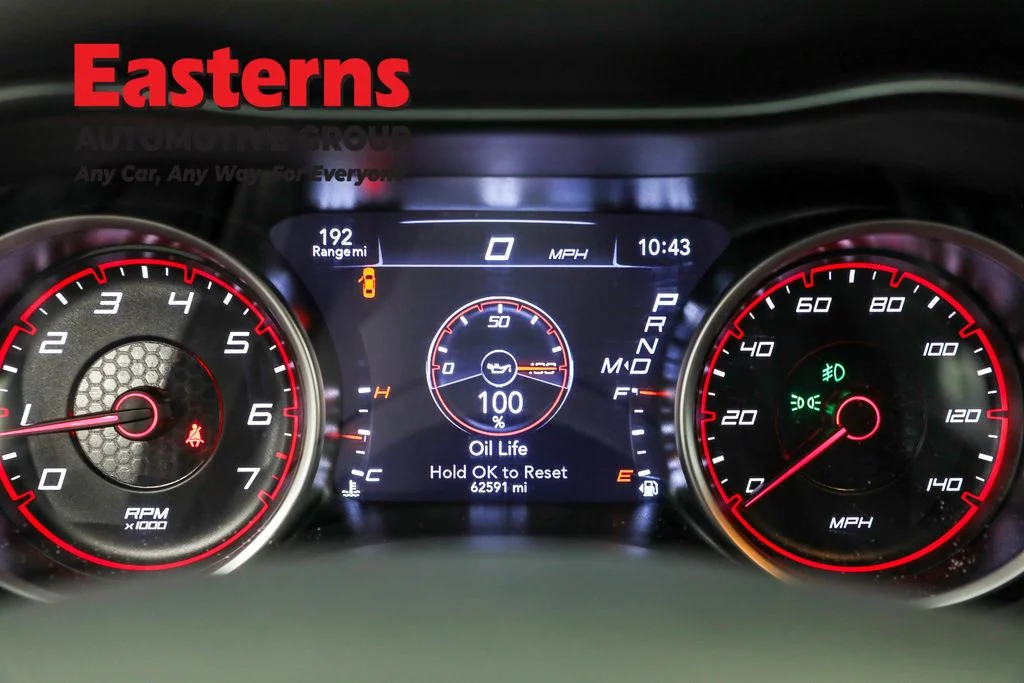 Used 2022 Gray Dodge SXT image 18