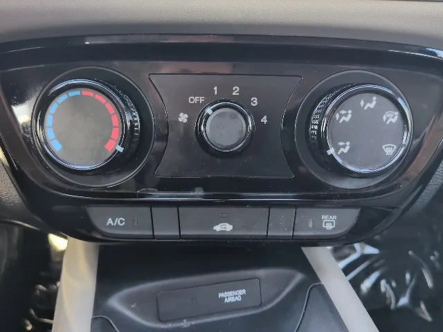 Used 2017 Gray Honda LX image 21