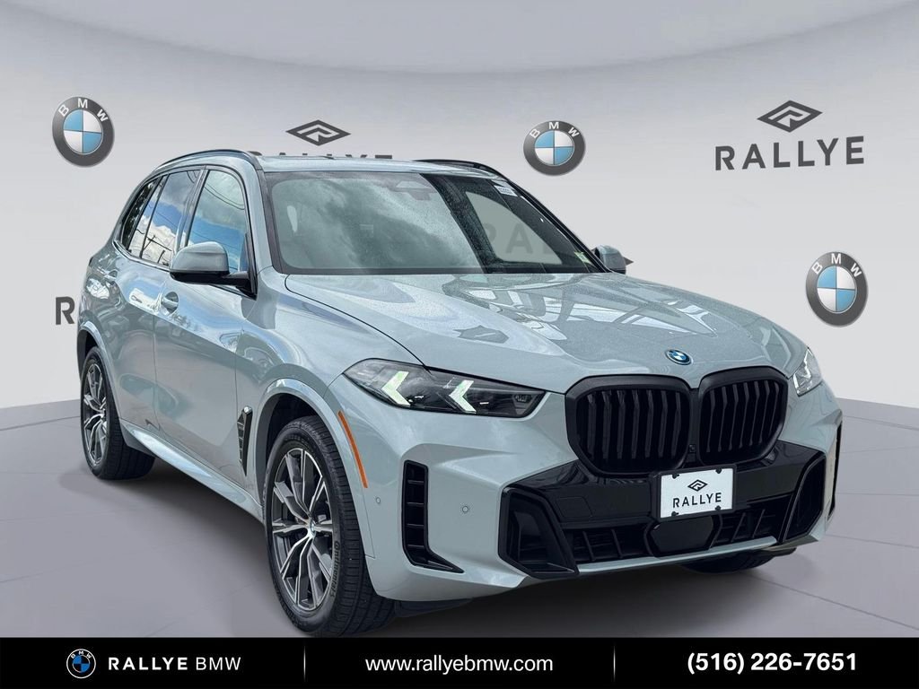 2024 BMW X5 xDrive50e's photo