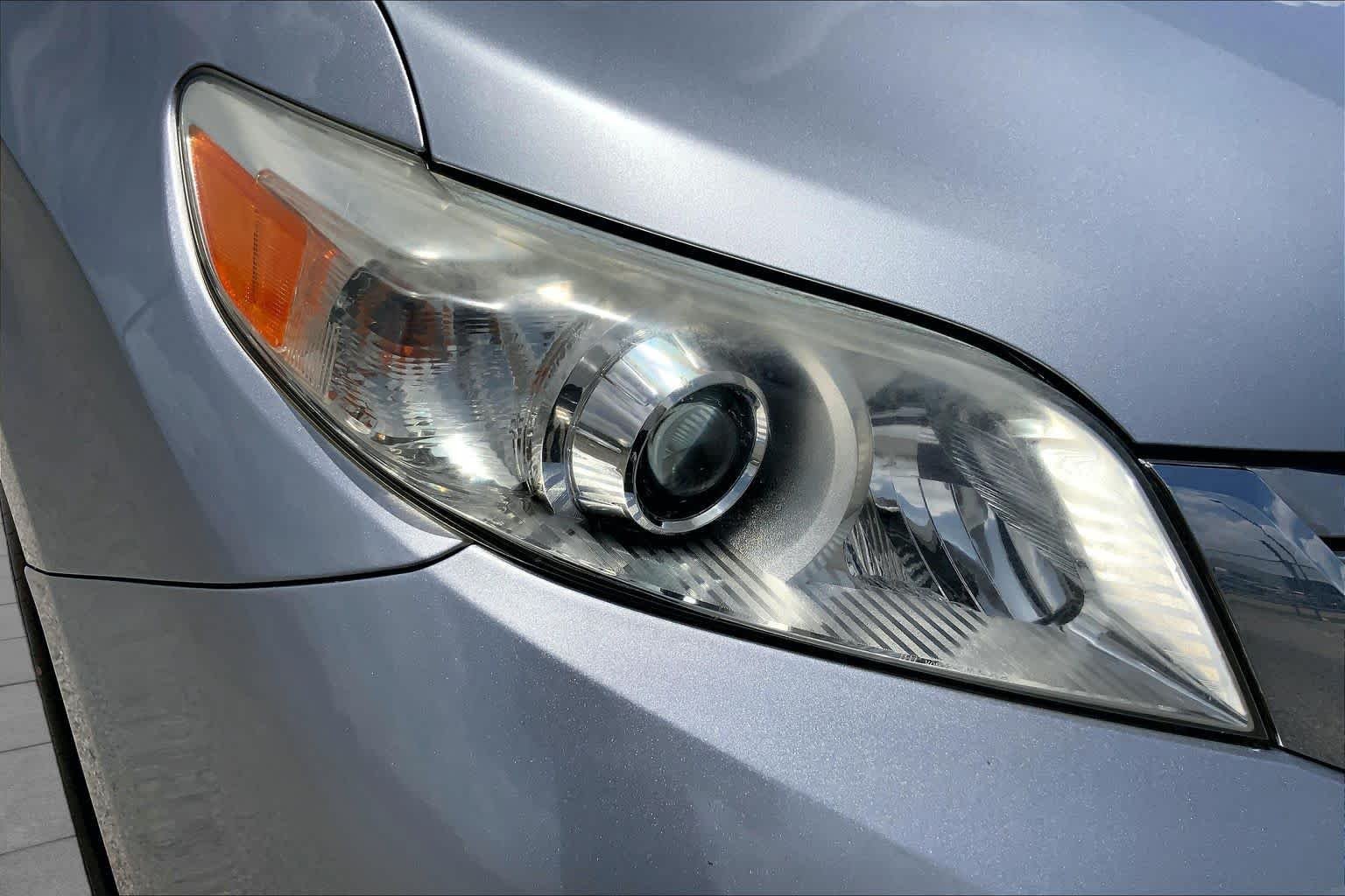Used 2016 Silver Sky Metallic Toyota LE image 27