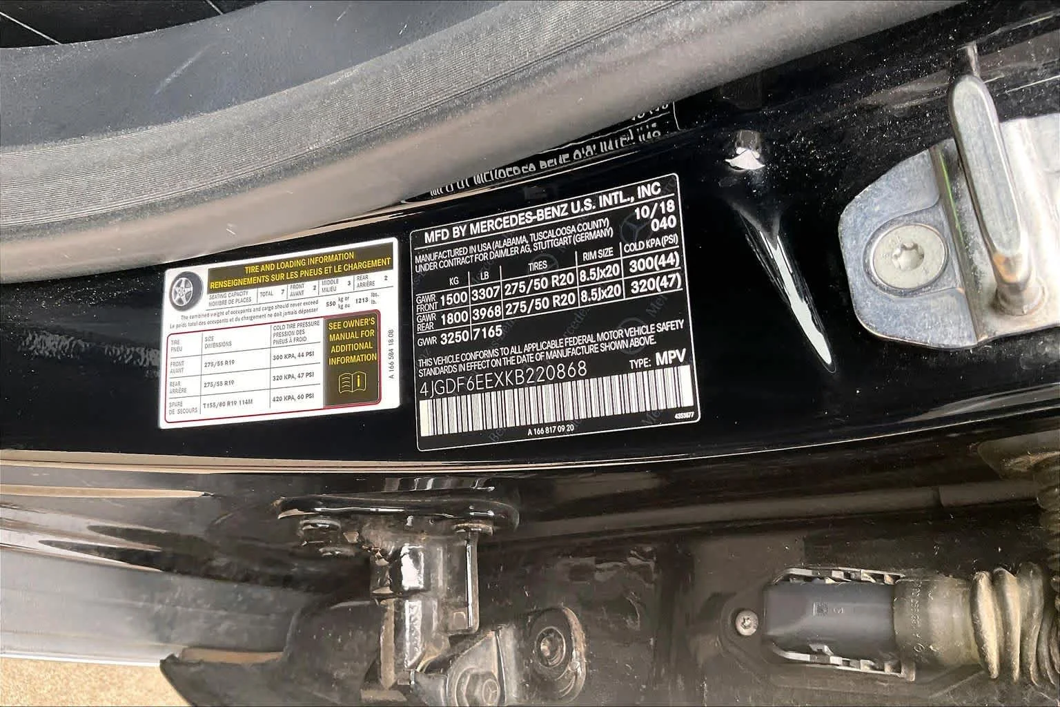 Used 2019 Brilliant Blue Metallic Mercedes-Benz GLS 450 image 34