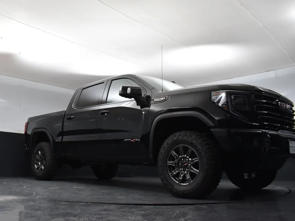 2026 GMC Sierra 1500 AT4X - Photo 32