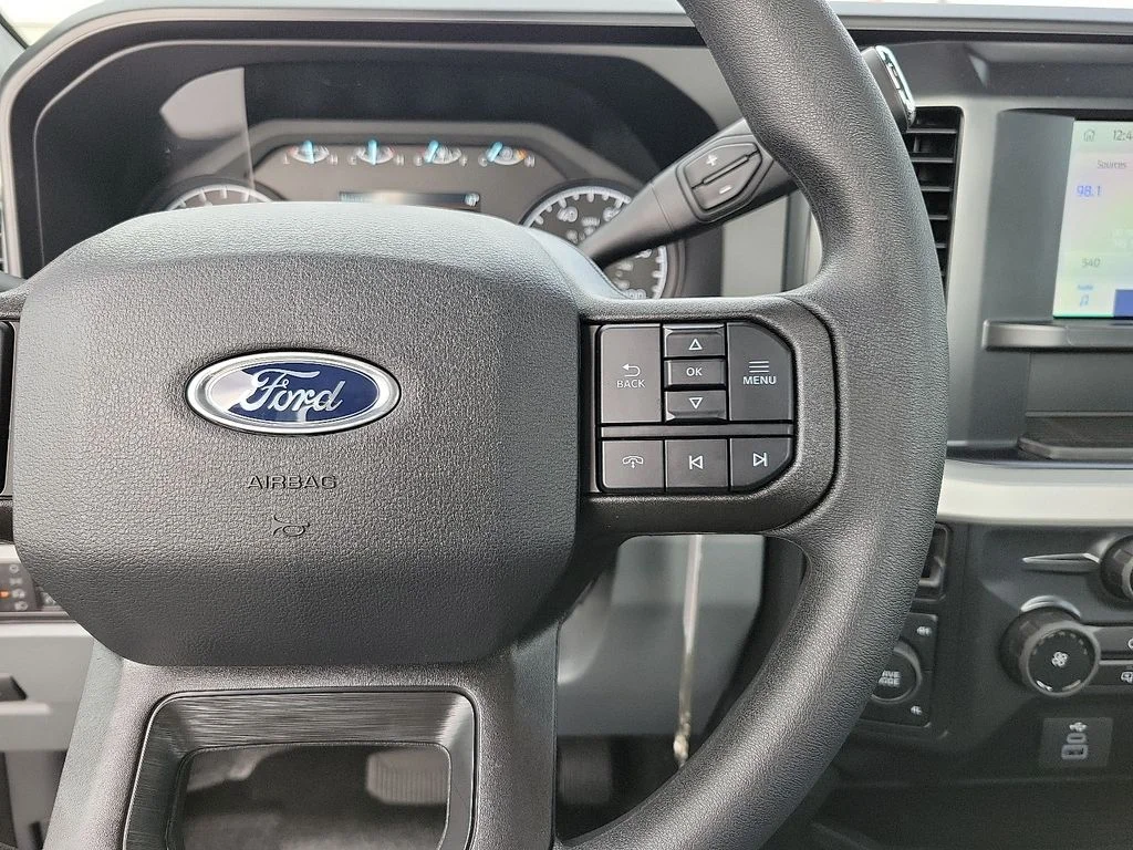 New 2026 Oxford White Ford F-250® XL image 19