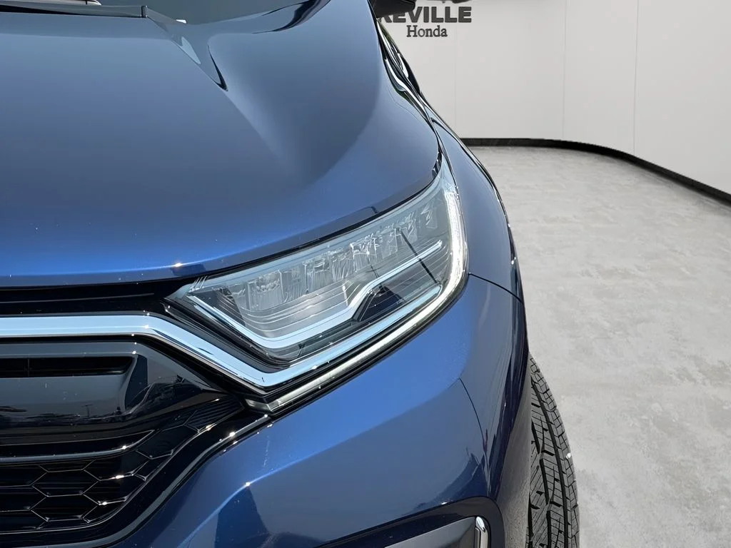 Used 2020 Obsidian Blue Pearl Honda Touring image 5