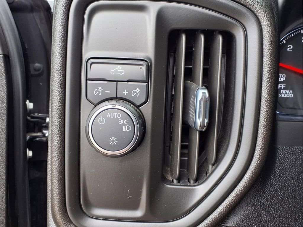 Used 2022 Dark Ash Metallic Chevrolet Custom image 23
