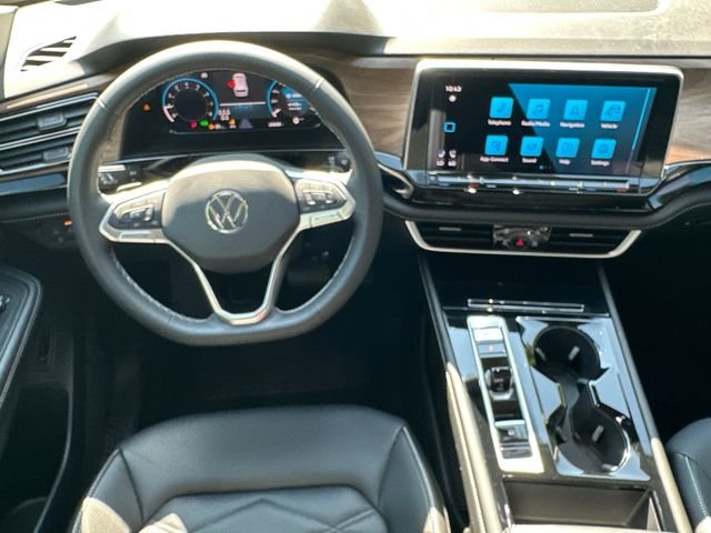 Certified Used 2024 Silver Volkswagen 2.0T SE w/Technology image 24