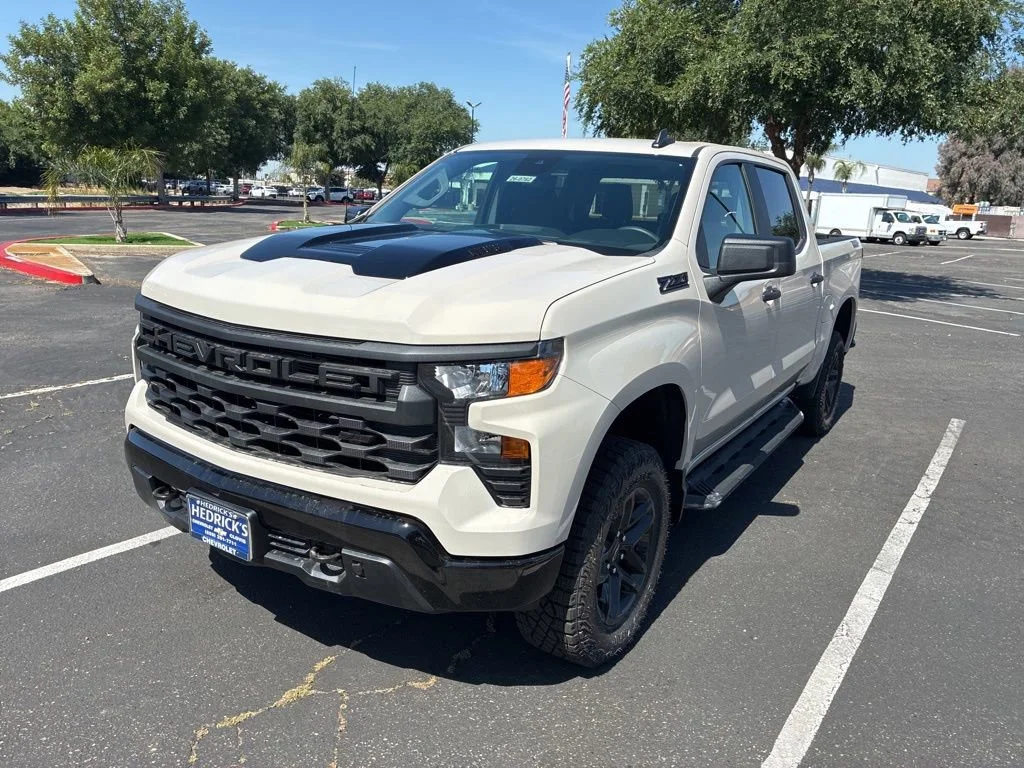 New 2026 White Sands Chevrolet Custom Trail Boss image 7