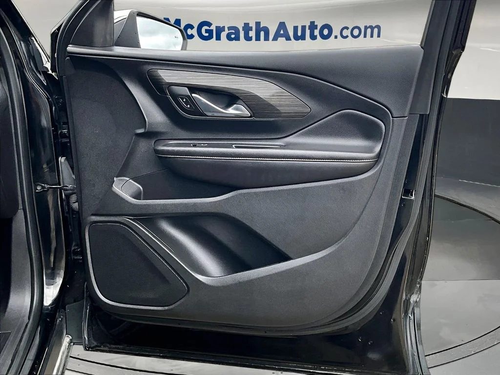 Certified Used 2019 Black GMC SLT image 31