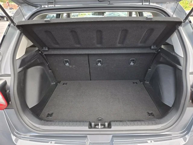 Used 2025 Gray Hyundai SEL image 16