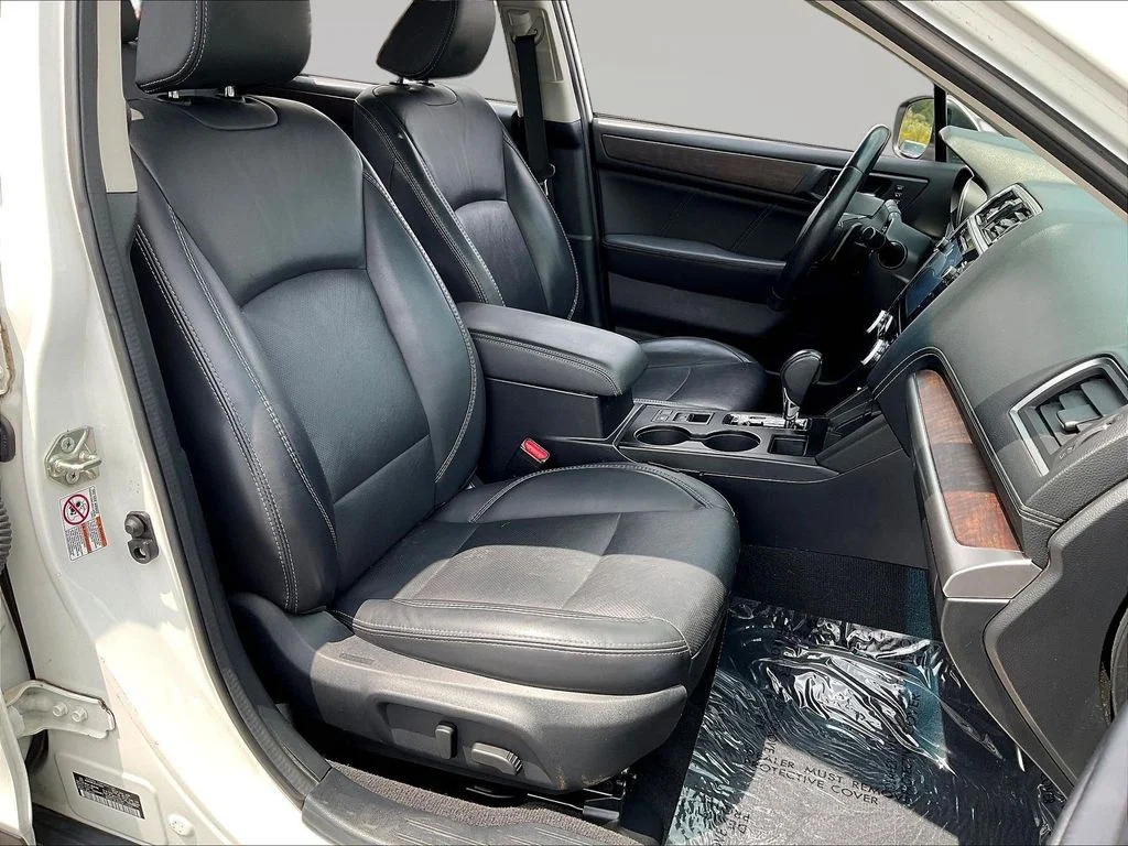 Certified Used 2019 White Subaru 2.5i image 29