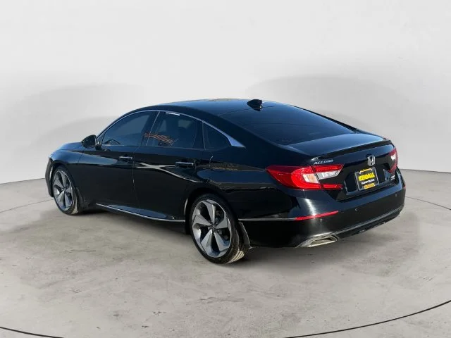 Used 2020 Black Honda Touring 2.0T image 7
