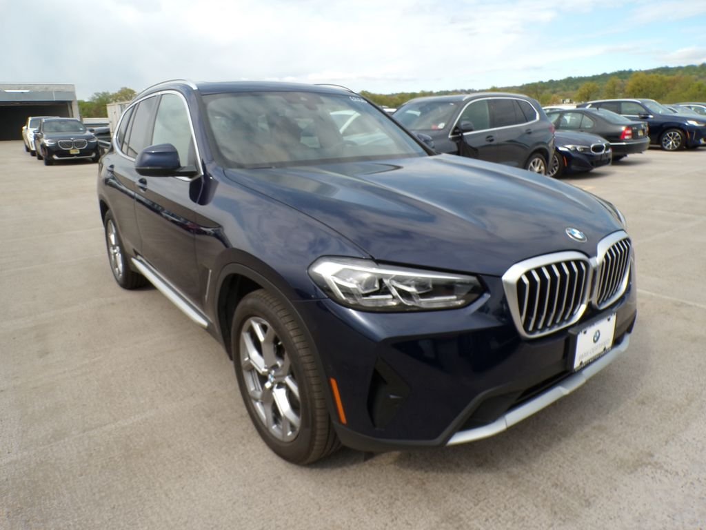 2023 BMW X3 xDrive30i's photo