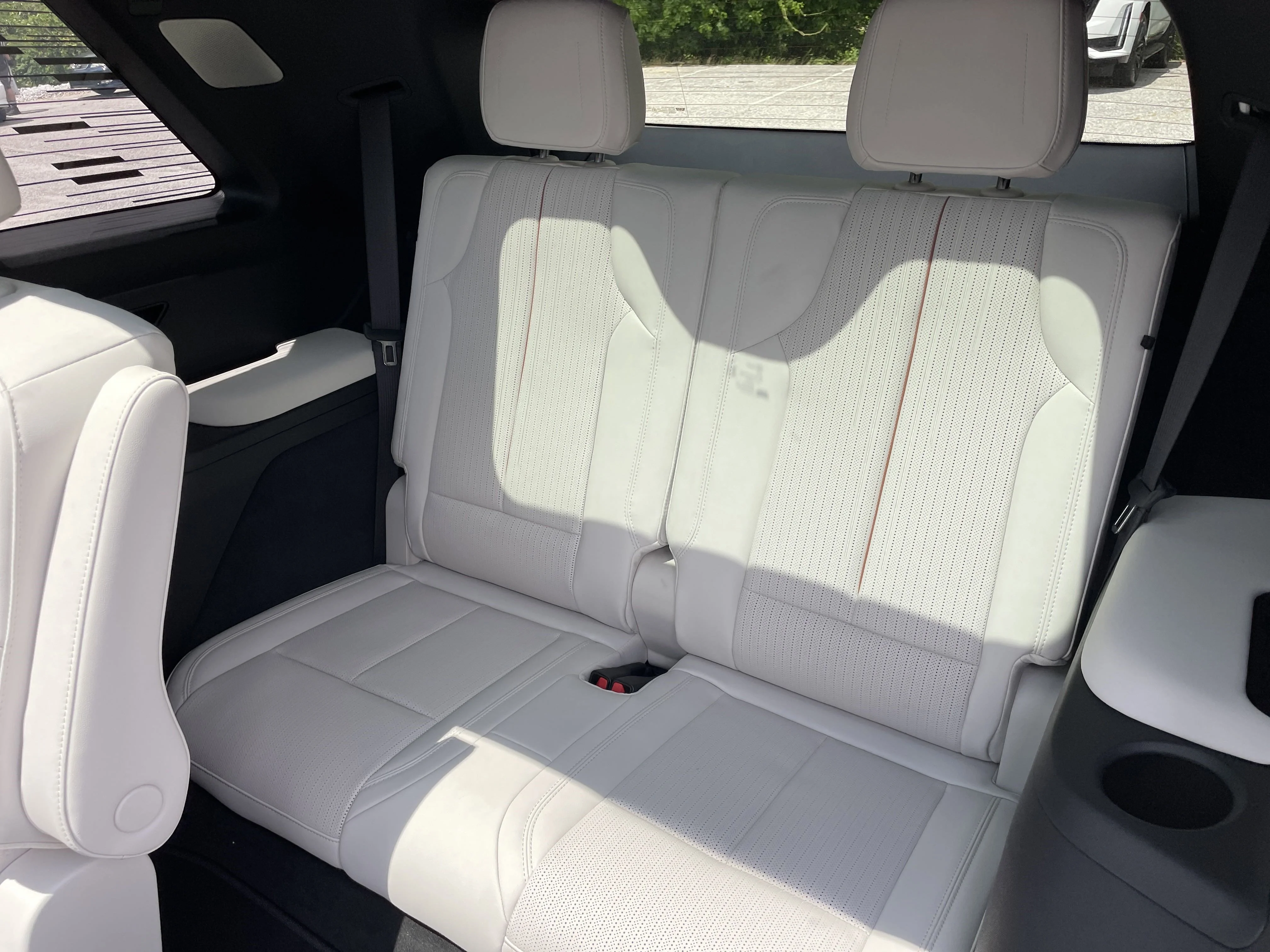 2026 Cadillac VISTIQ Luxury - Photo 14