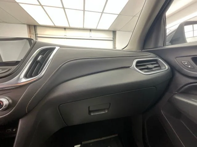 Used 2019 Silver Chevrolet Premier image 11