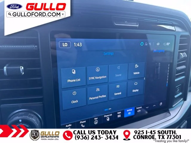 Used 2025 Agate Black Metallic Ford Lariat image 11