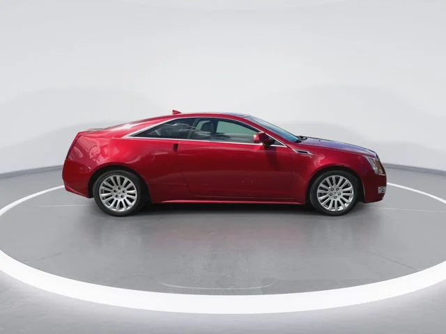 Used 2011 Red Cadillac Performance image 13