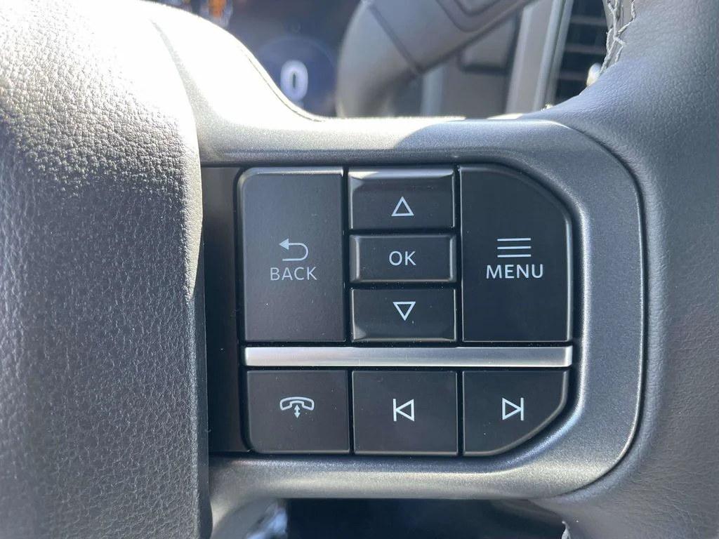 New 2026 Oxford White Ford XLT image 23