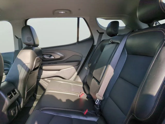 Used 2020 Black GMC SLT image 17