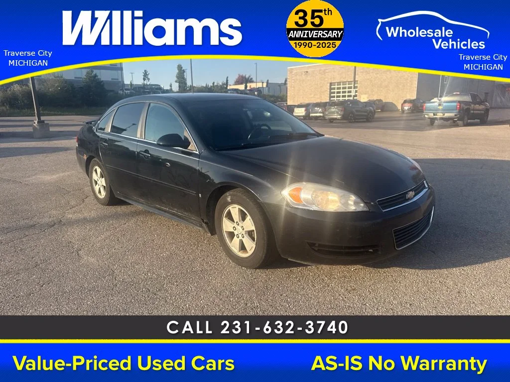 Used 2009 Black Chevrolet LT image 10