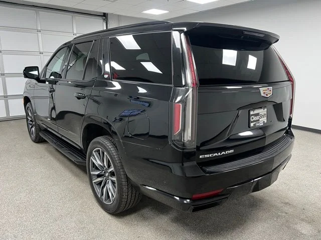 2023 Cadillac Escalade Sport - Photo 7