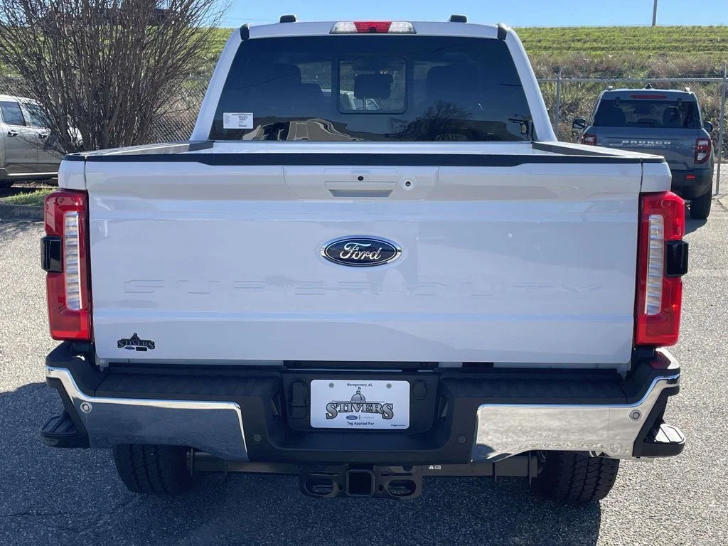 New 2026 Oxford White Ford F-250® Lariat® image 4