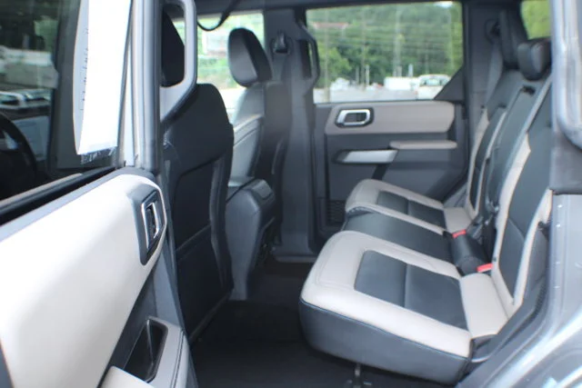Used 2022 Cactus Gray Ford Wildtrak image 13