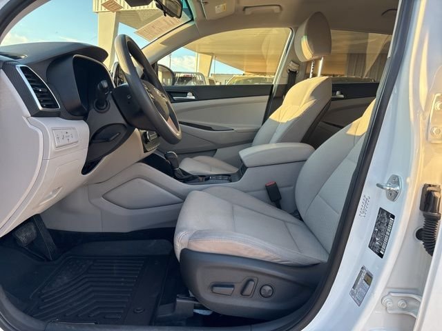 Certified Used 2021 White Hyundai Value image 25