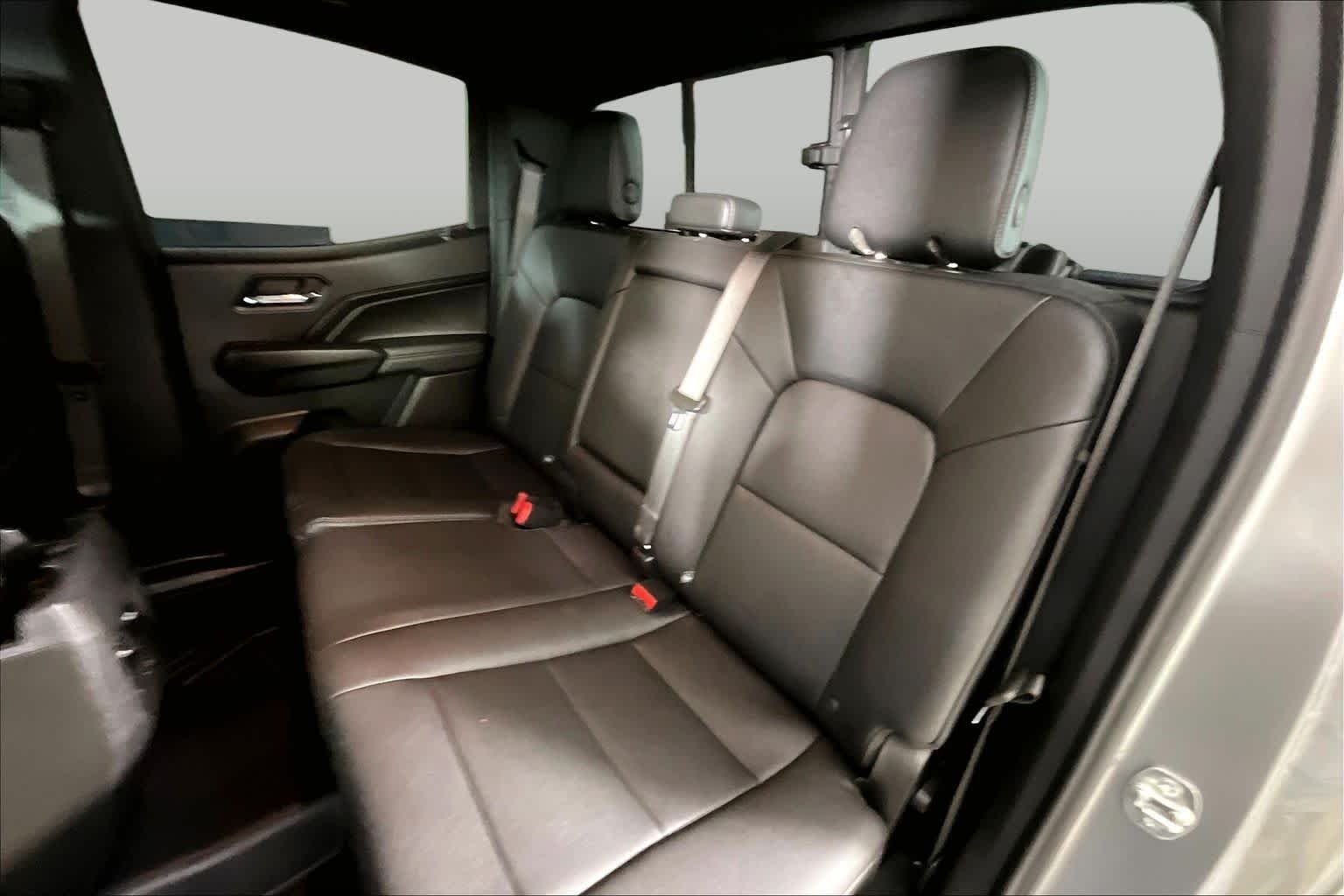 Used 2025 Sterling Metallic GMC 2WD Elevation image 18