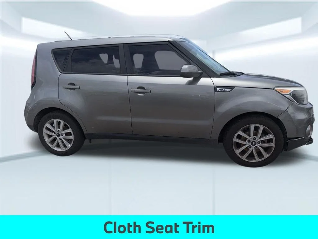 Used 2018 Gray Kia Plus image 6