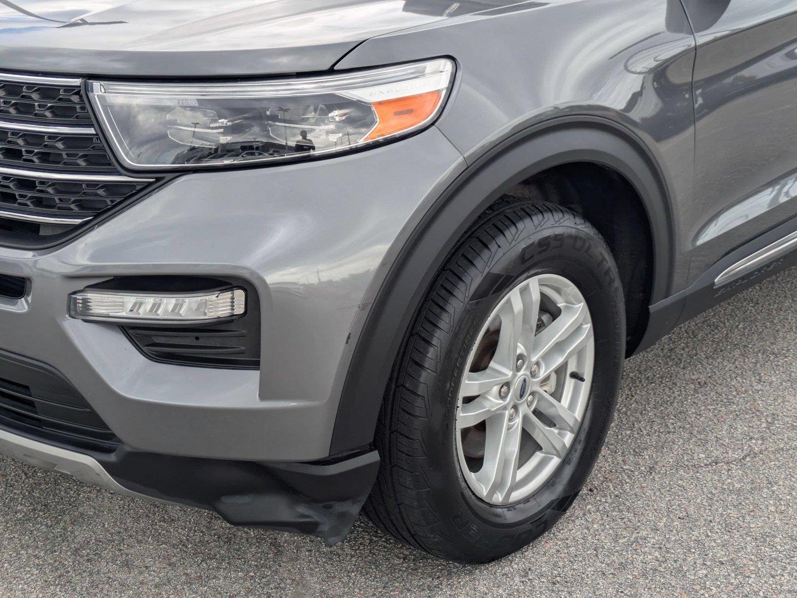 Used 2023 Carbonized Gray Metallic Ford XLT image 8