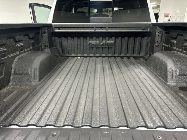 New 2026 Summit White GMC AT4 image 23