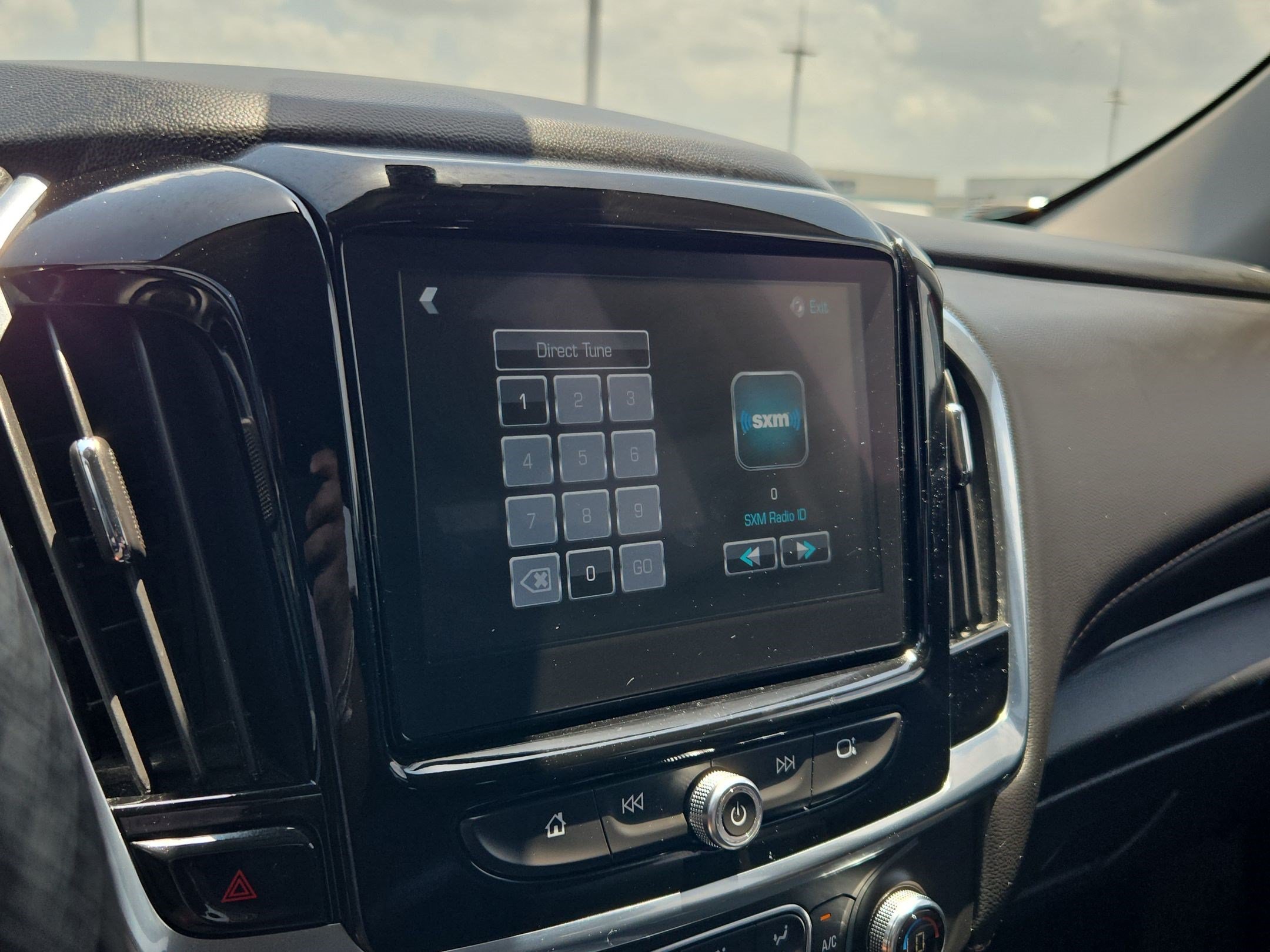 Used 2019 Cajun Red Tintcoat Chevrolet LT image 20