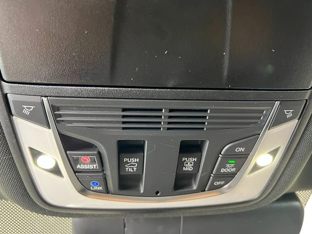 2026 Acura RDX A-Spec Package - Photo 25