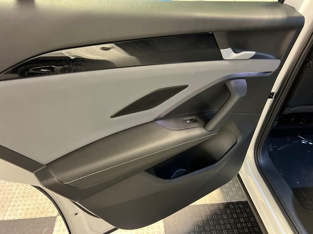 New 2026 White Volkswagen 2.0T SE image 11