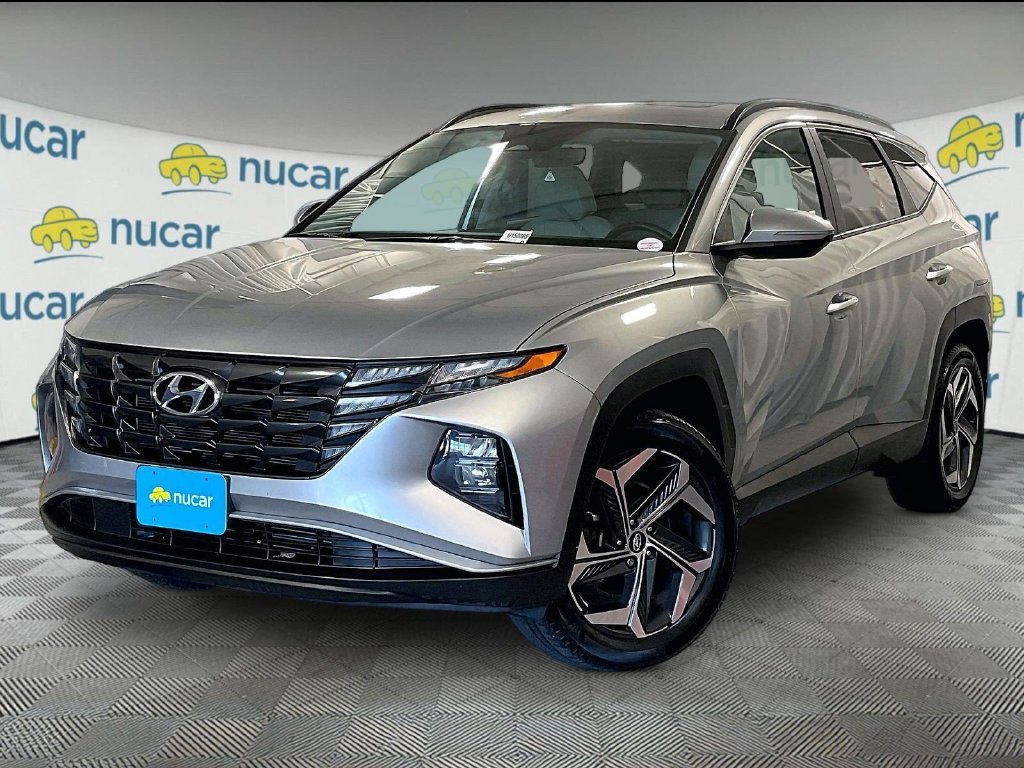 Used 2024 Silver Hyundai SEL image 3