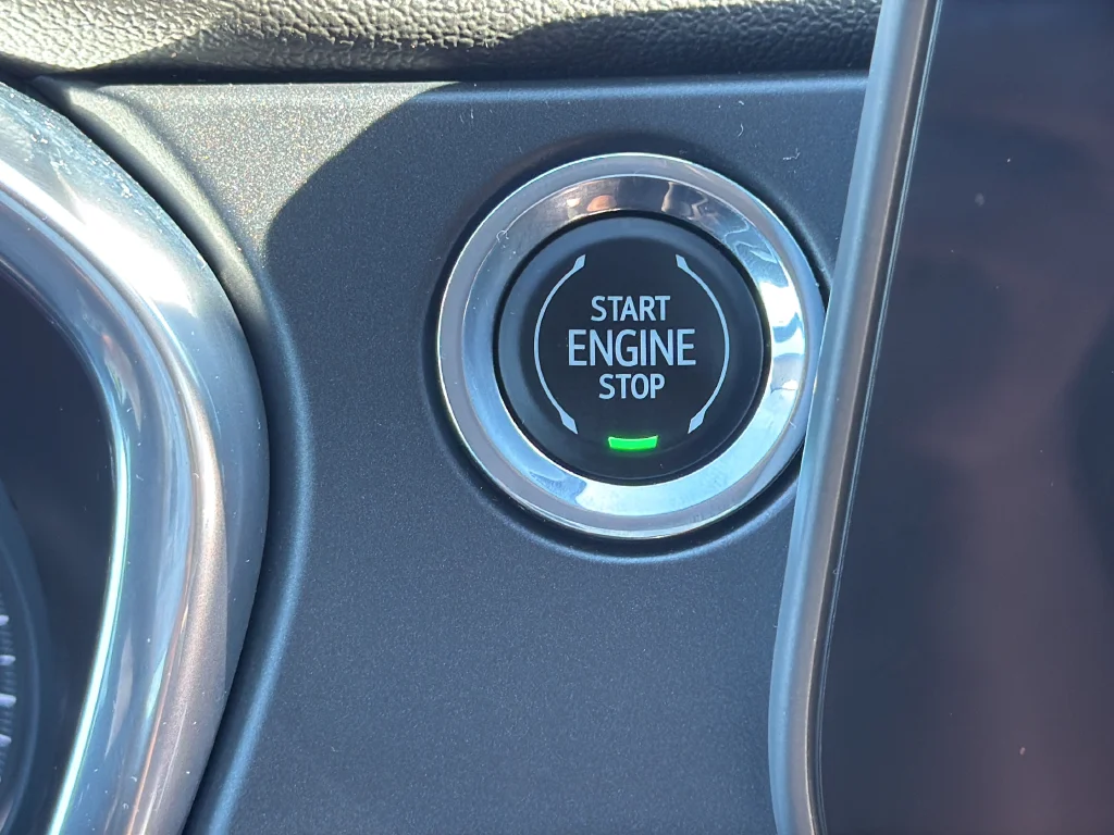 Used 2024 White Chevrolet LT image 12