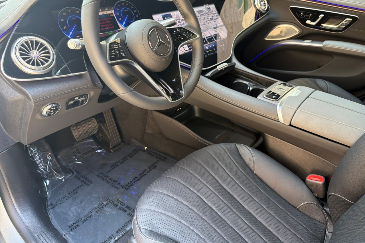 New 2026 Cirrus Silver Metallic Mercedes-Benz EQS 450 4MATIC® Sedan image 9