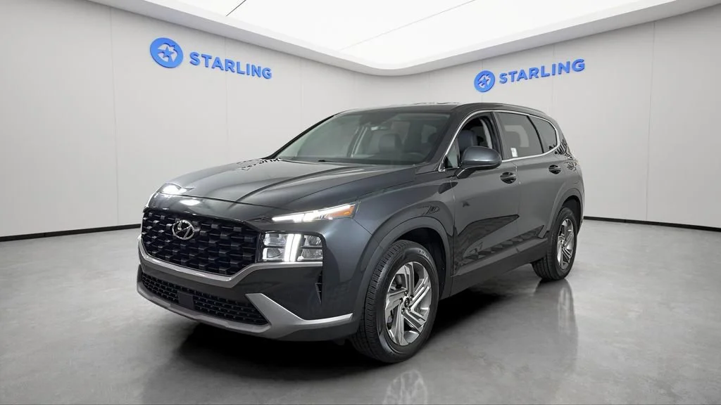 Used 2021 Gray Hyundai SE image 16