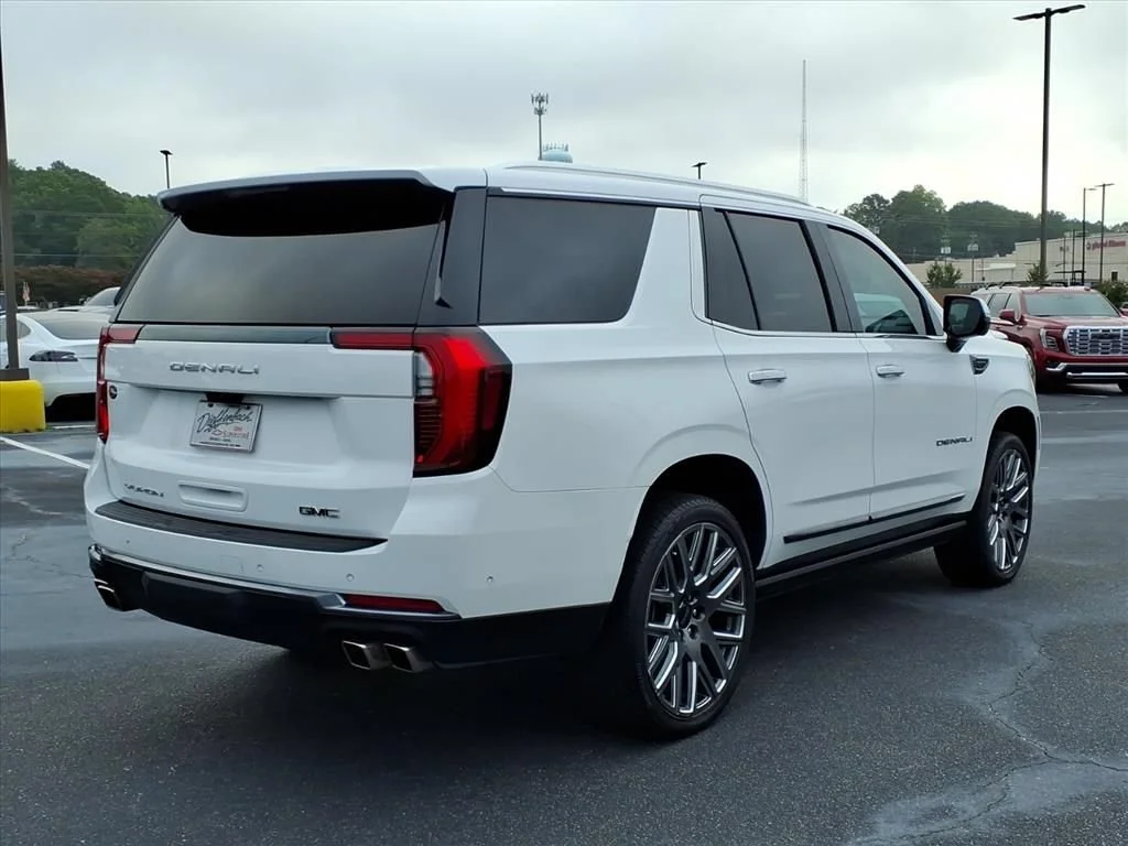 Used 2025 Summit White GMC Denali Ultimate image 20