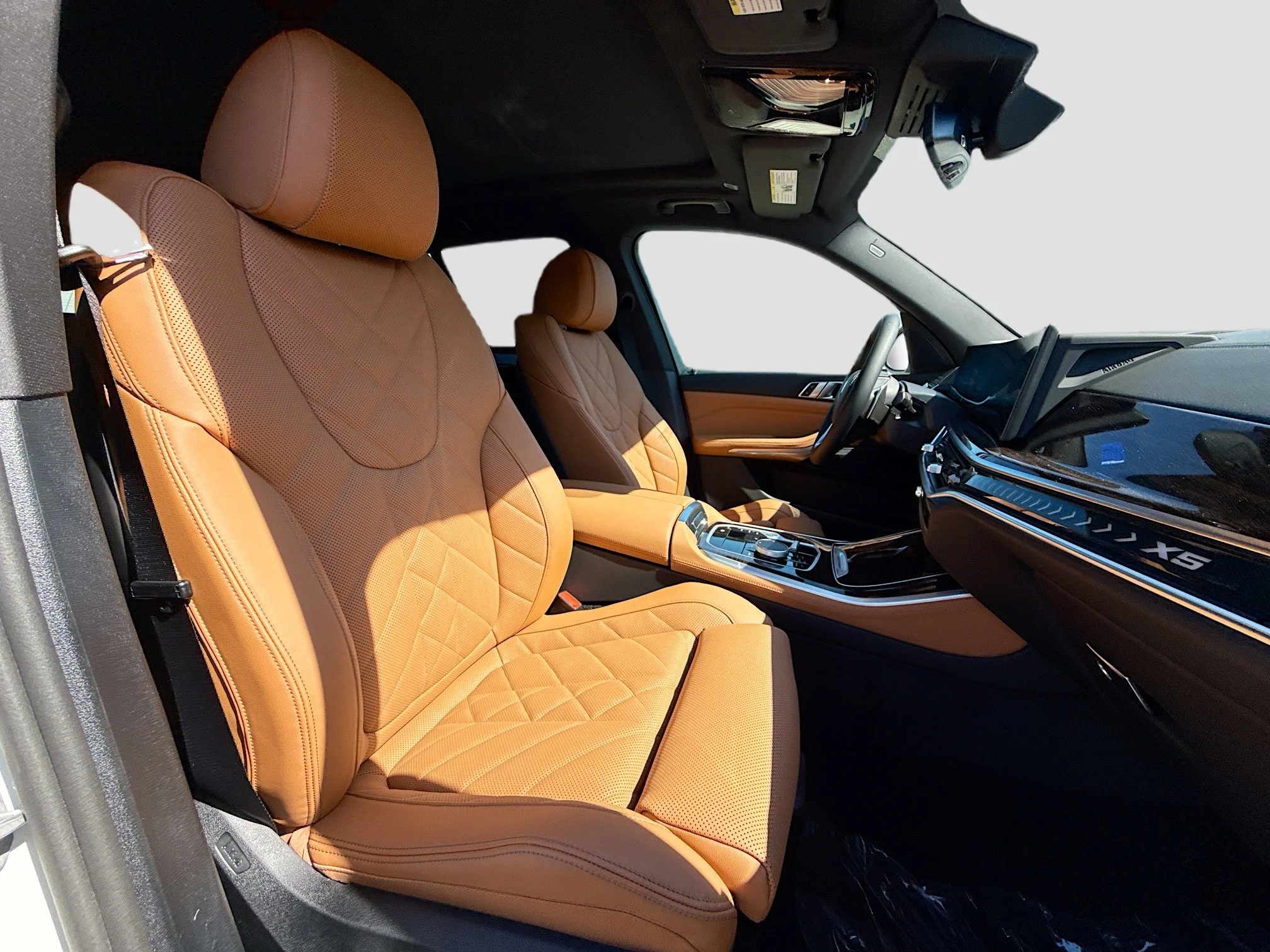 New 2026 Alpine White BMW sDrive40i image 16