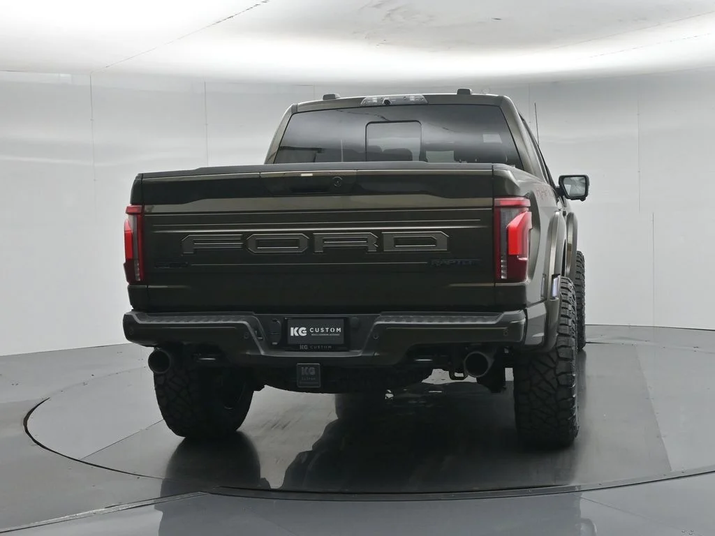New 2026 Shelter Green Ford Raptor image 57
