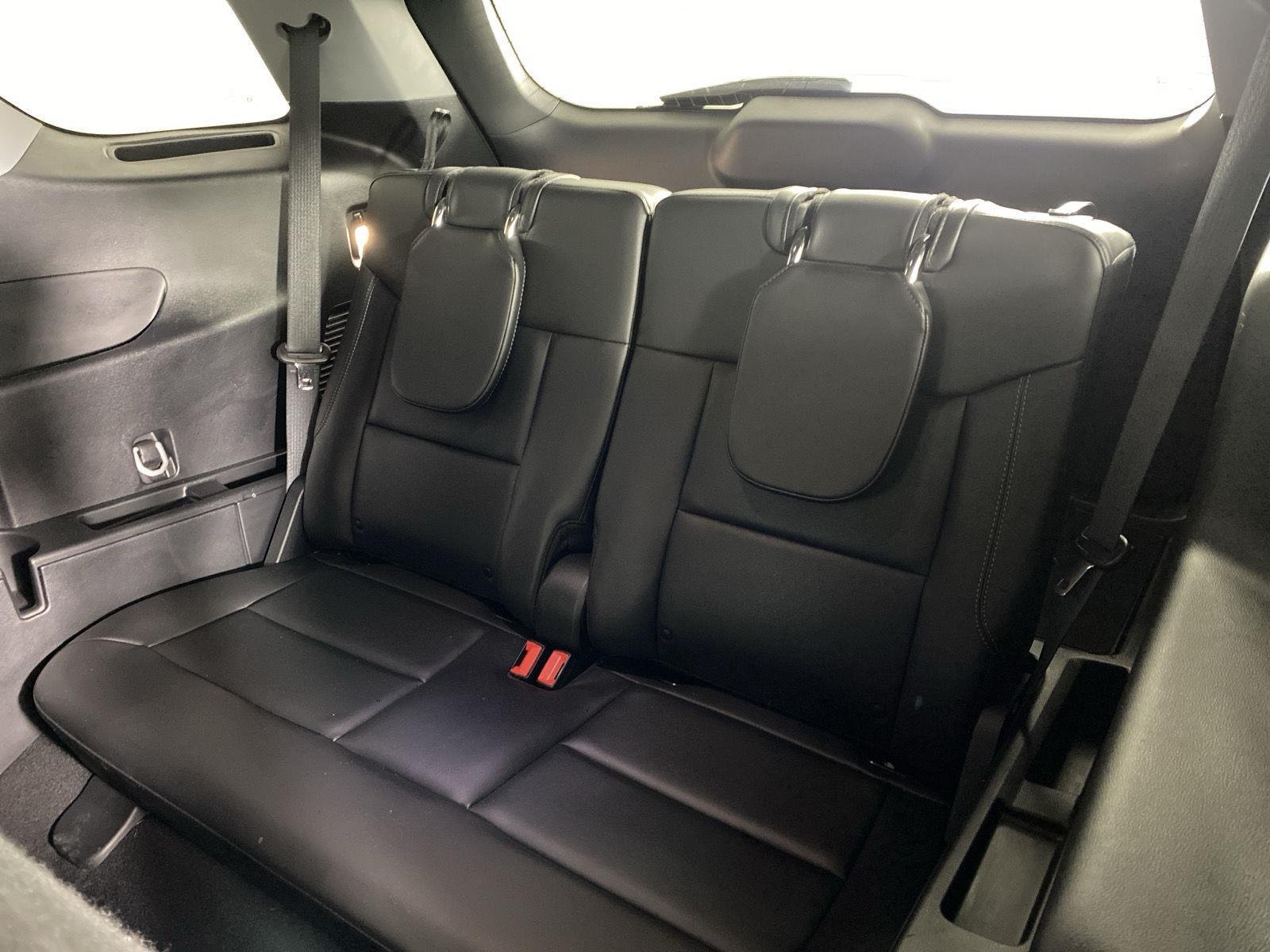 Used 2023 Black Metallic Ford XLT image 6