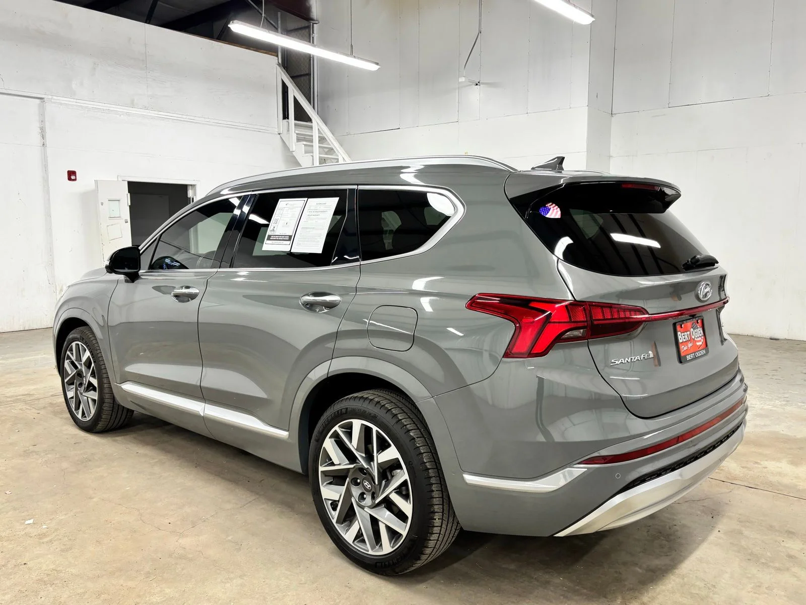 Used 2022 Gray Hyundai Calligraphy image 5