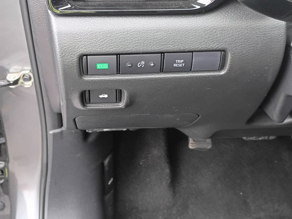 2025 Nissan Sentra SR - Photo 20