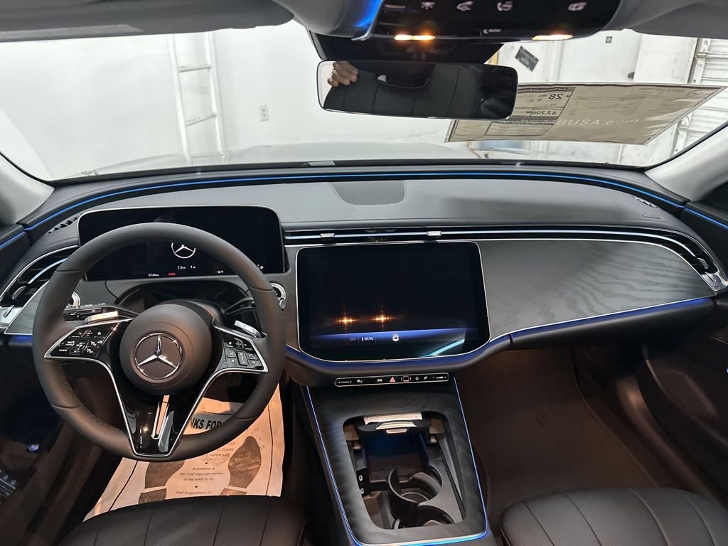 2026 Mercedes-Benz E-Class E350 - Photo 21
