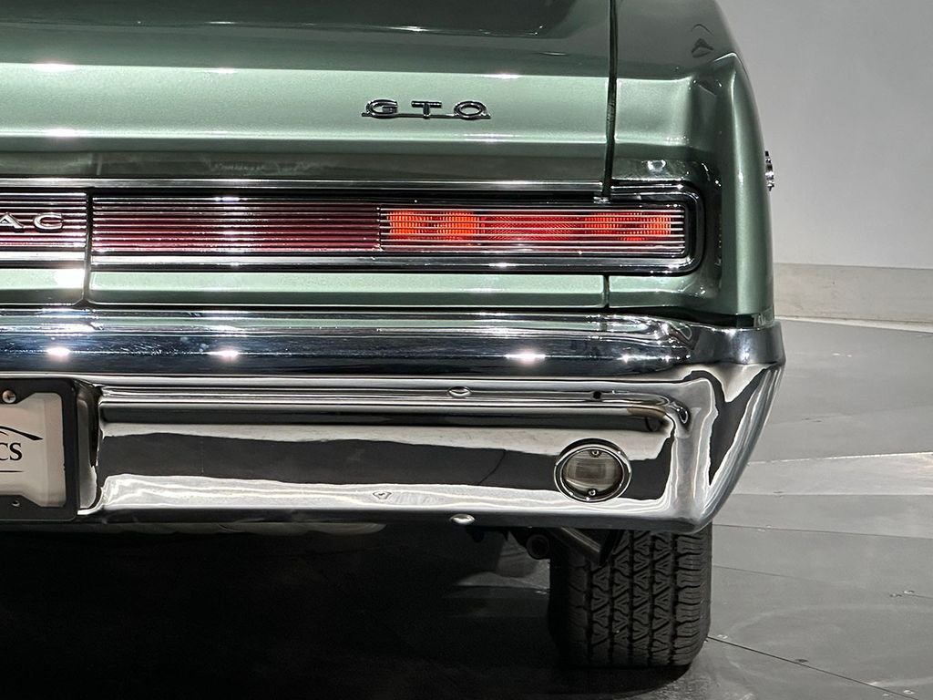 Used 1964 Green Pontiac  image 42