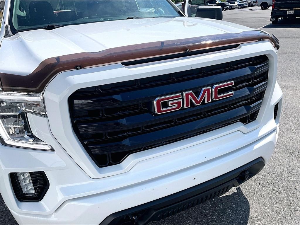 Used 2021 White GMC Elevation image 30